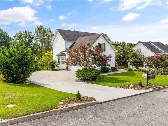 4th image of 5662 Eagle Crest Ln