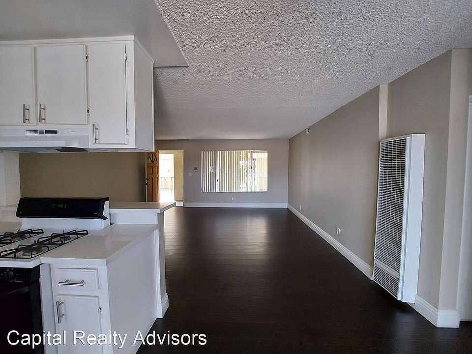1st image of 244 E Nevada St APT 4