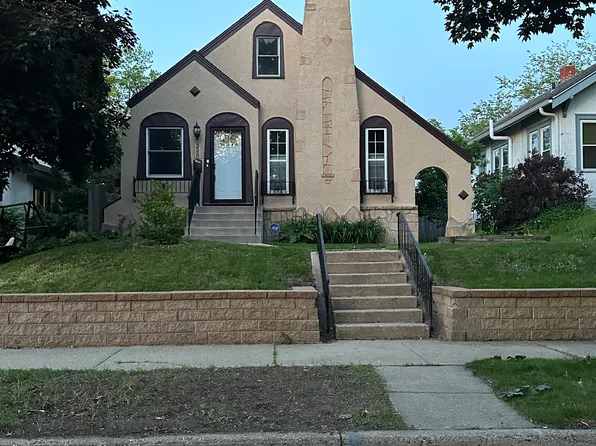3550 Humboldt Ave N, Minneapolis, MN 55412