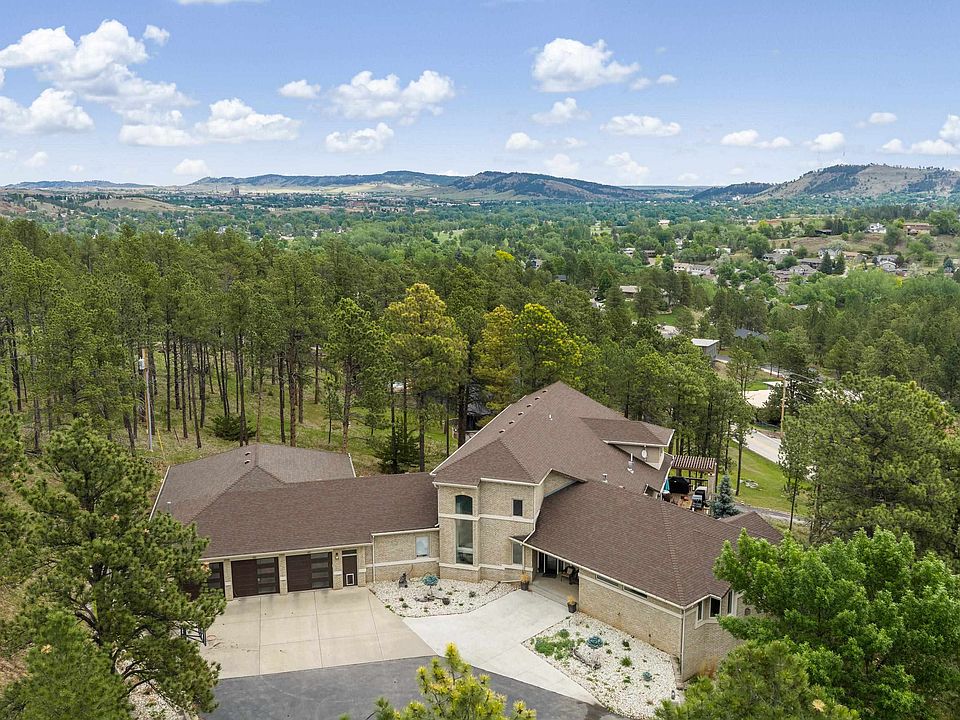 1st image of 4785 Cliff Dr
