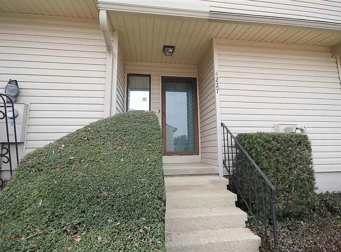 Building Photo - Brookside Dr