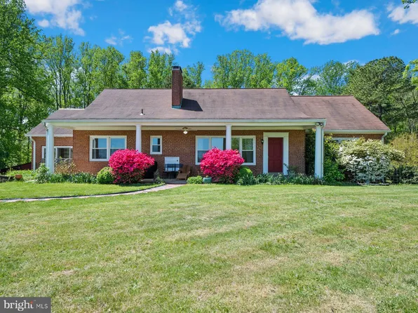1611 Alicia Dr, Upper Marlboro, MD 20774