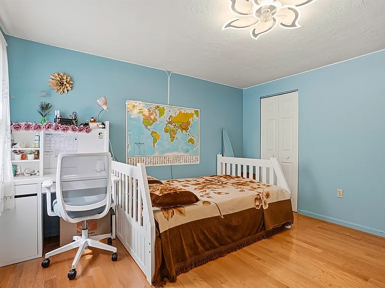 237 South St #6 — Photo 20
