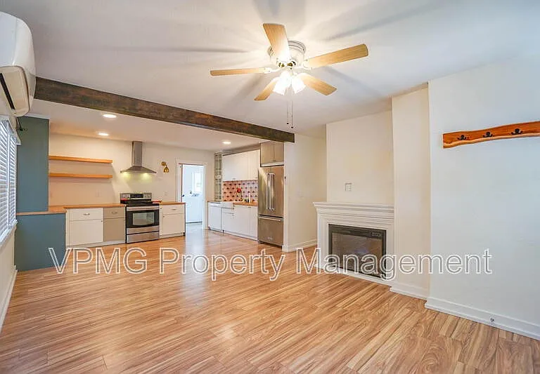 3113 Yeoman Ave — Photo 6