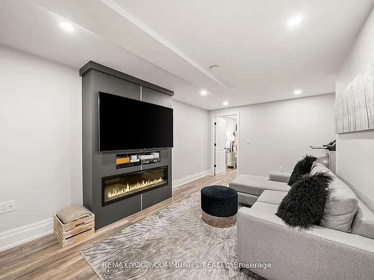 37 Copperstone Cres — Photo 31
