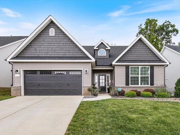 3228 Castlerock Dr, Burlington, NC 27215