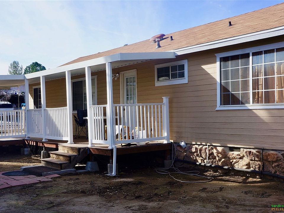 1st image of 2441 Cypress Dr