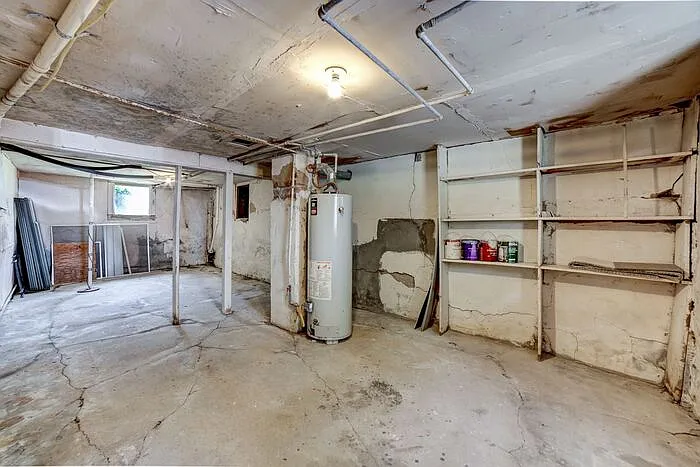 1155 N Main St — Photo 20