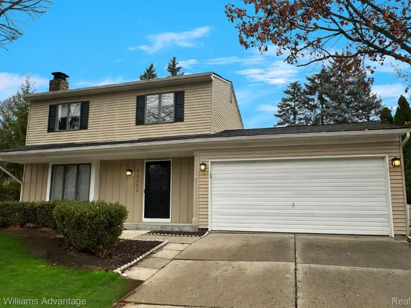 24502 Simmons Dr, Novi, MI 48374