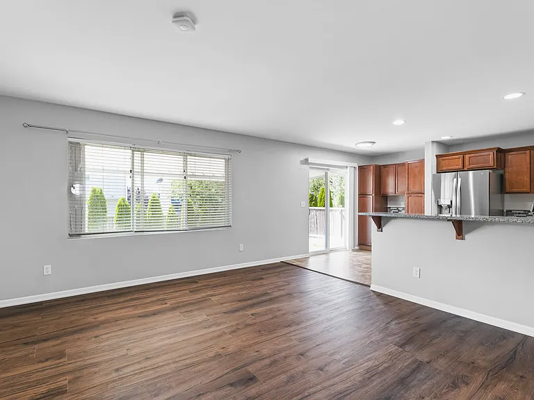 19906 18th Avenue Ct E — Photo 3