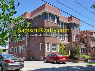 132 Elton St APT 1, Providence, RI 02906