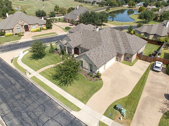 2nd image of 1100 Wessex Dr