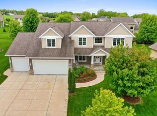1418 Bingham Dr, De Pere, WI 54115