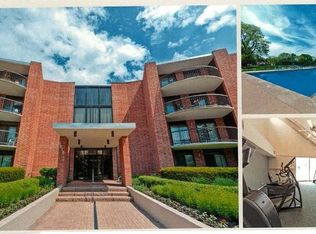1515 E Central Rd UNIT 121C, Arlington Heights, IL 60005