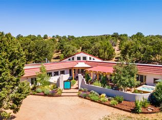 1 Sunlit Dr E, Santa Fe, NM 87508