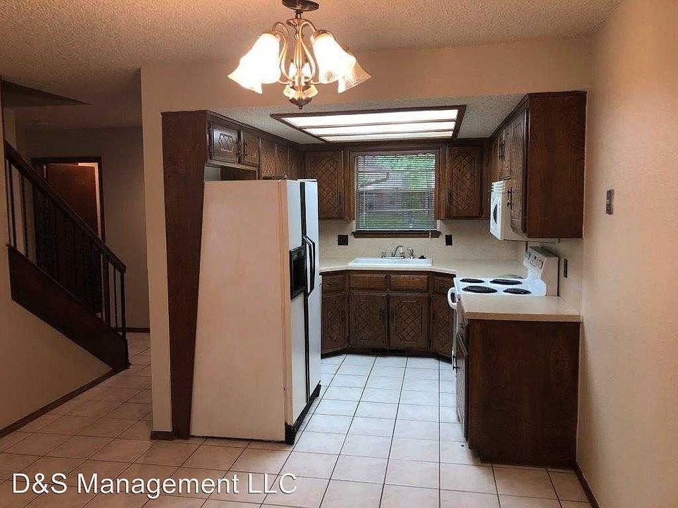 2nd image of 9919 Mashburn Blvd