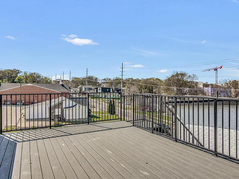 1936 Britt Pl — Photo 23