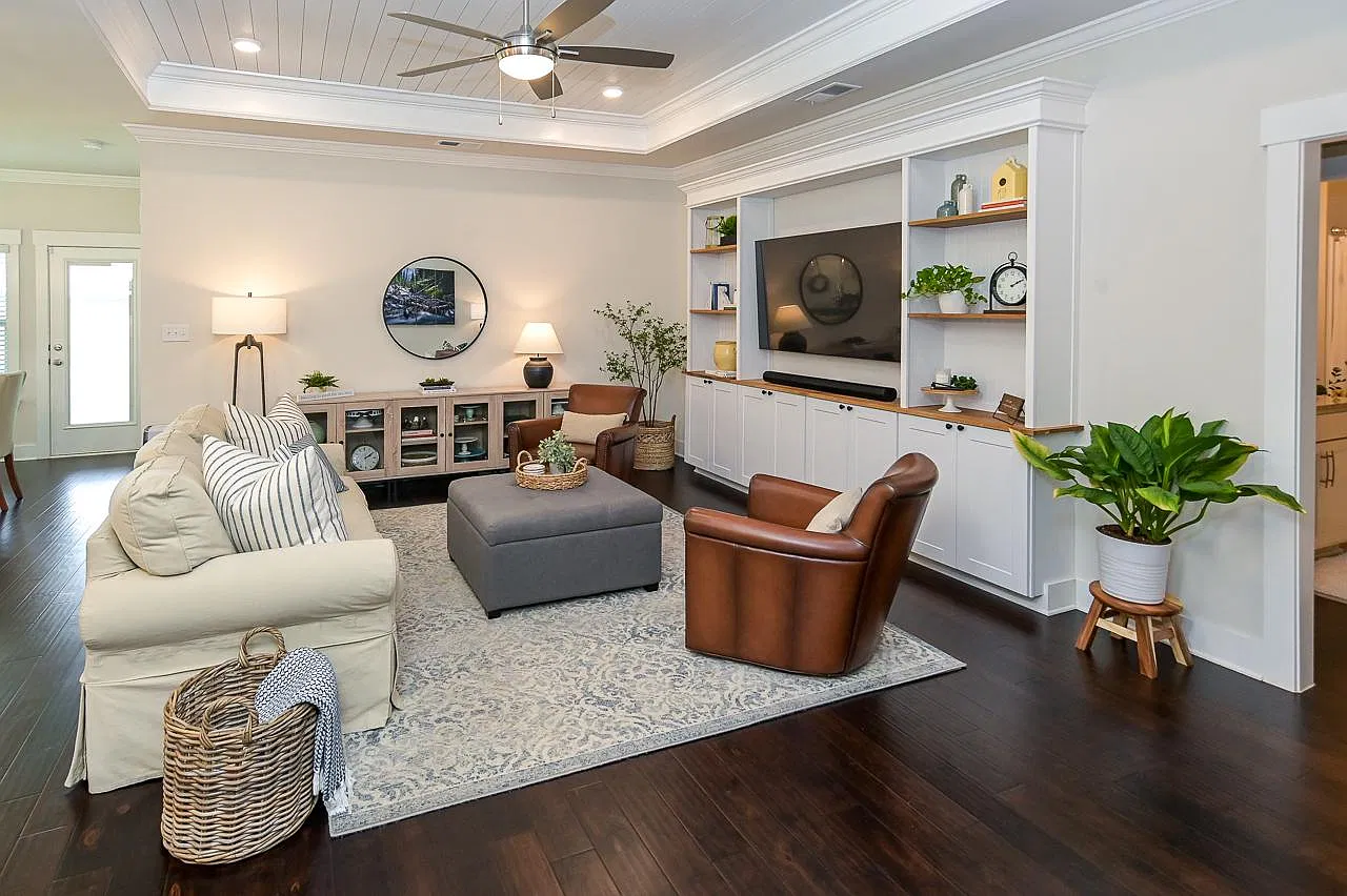 4 bed, 2117 sqft, $2,000 — Photo 4