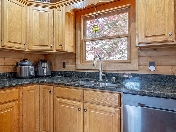 30th image of 292 Log Cabin Ln