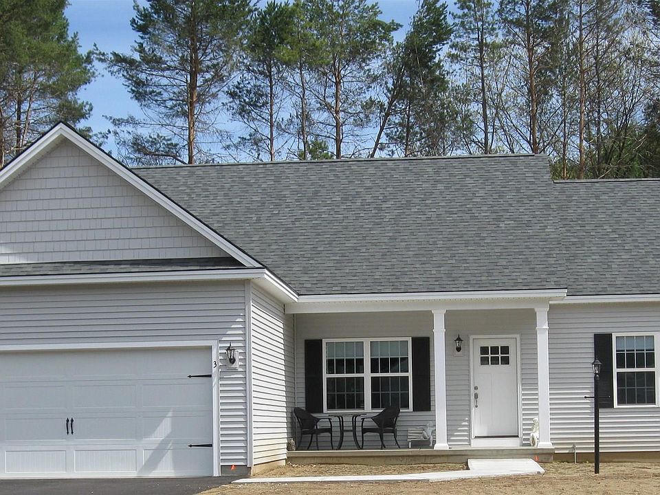 1st image of 26 Alessia Dr