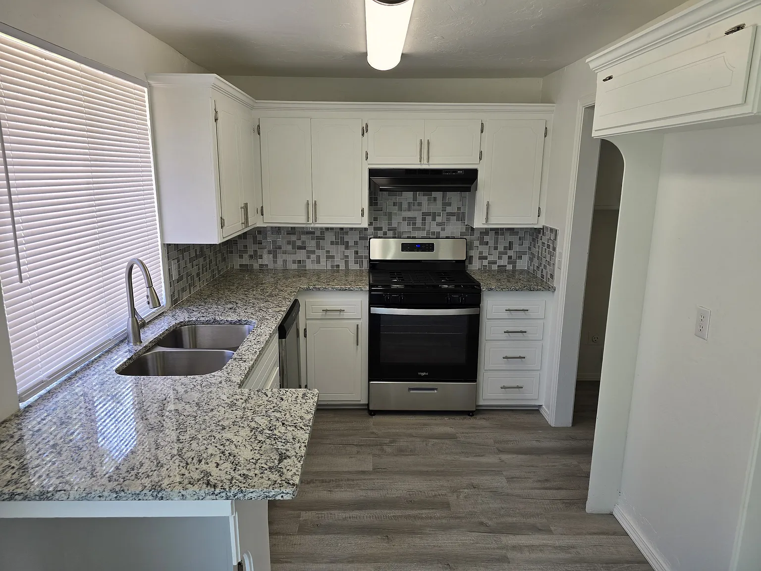 4116 SE 45th Ter — Photo 2
