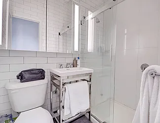 Rented by Urbane Brokerage