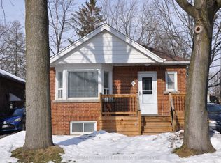 2 Ramsgate Rd, Toronto, ON M8V2H2