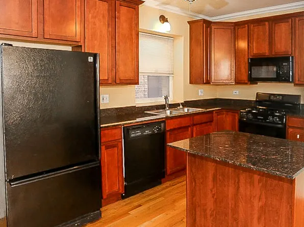 626 W Roscoe St Floor 1, Chicago, IL 60657