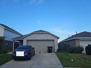 9338 Burnet Fields Dr, Baytown, TX 77521