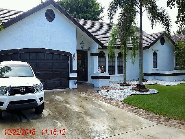 1st image of 5445 NW 62nd Ave