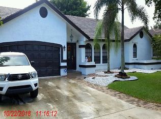 5445 NW 62nd Ave, Coral Springs, FL 33067