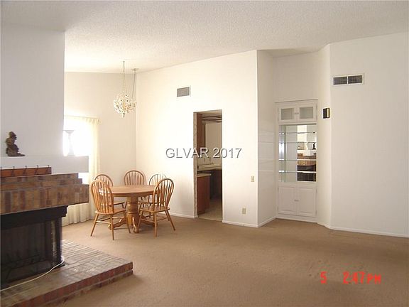 4th image of 2713 Sidonia Ave