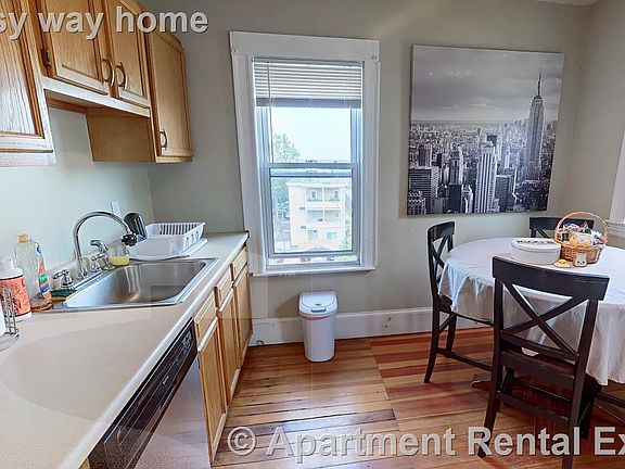 4th image of 101 Heath St #3-C