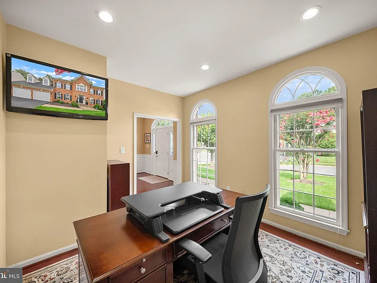 5667 Lonesome Dove Ct — Photo 14
