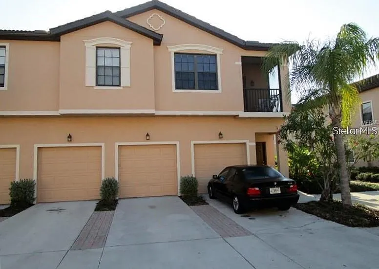 4213 Via Piedra Cir #8-104