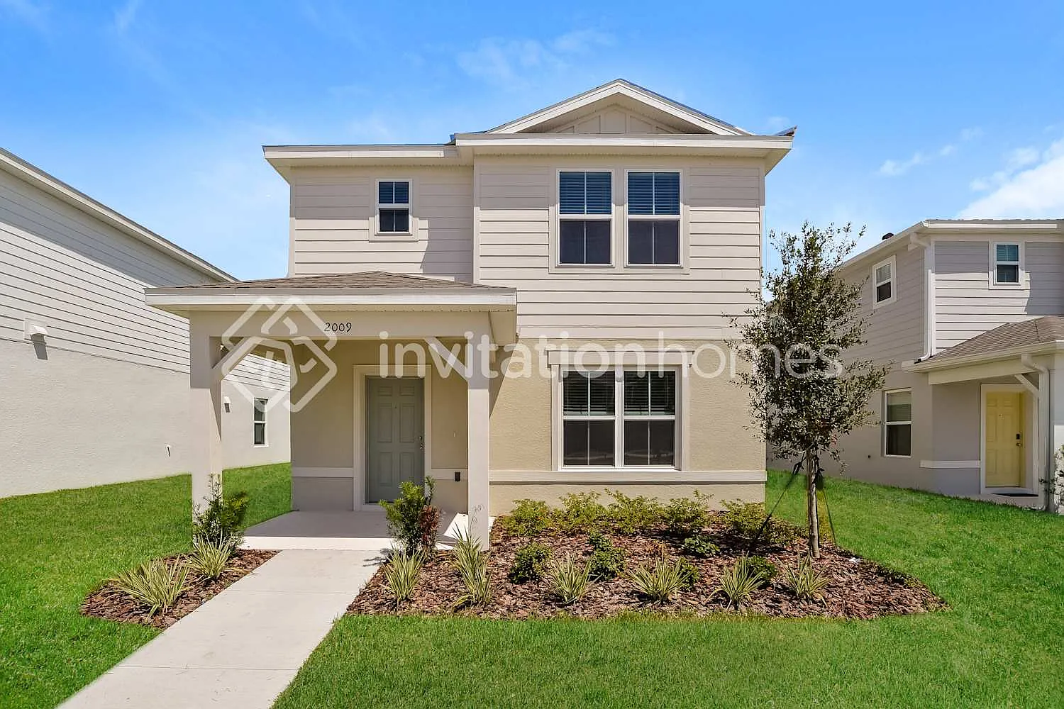 2009 Tohoqua Blvd Kissimmee, FL 34744 — Photo 1