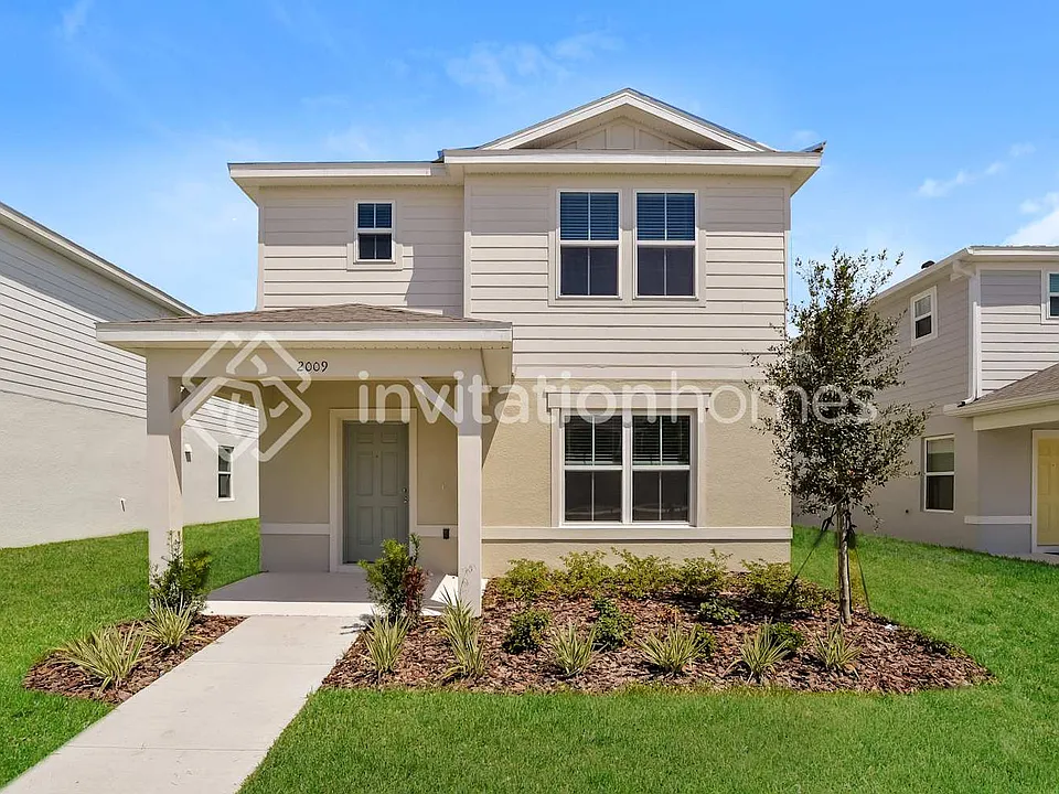 2009 Tohoqua Blvd