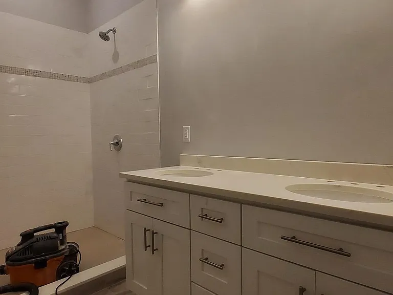 18 Murdock St #8 — Photo 6