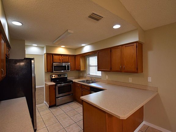 4th image of 345 Providence Blvd #7