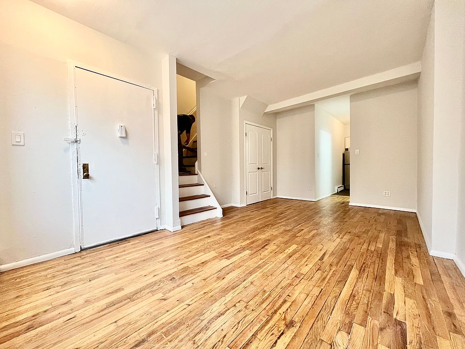 1st image of 148 Parkside Ave APT 1C