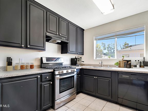 5th image of 614 Venice Way Unit 109