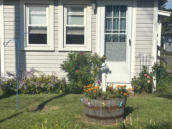 199 Morgan Ave, East Haven, CT 06512