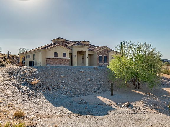 2nd image of 28216 N Sandridge Dr