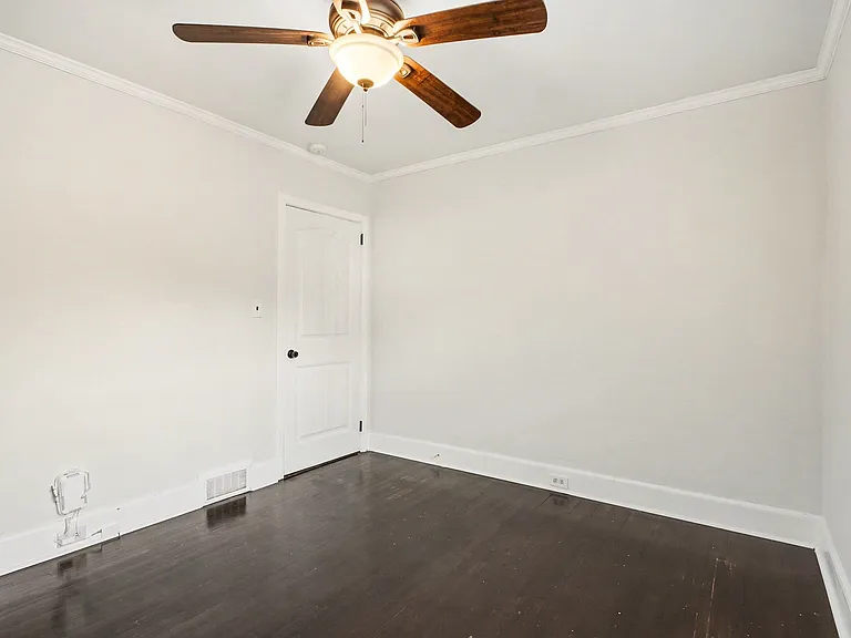 782 Union St S — Photo 23