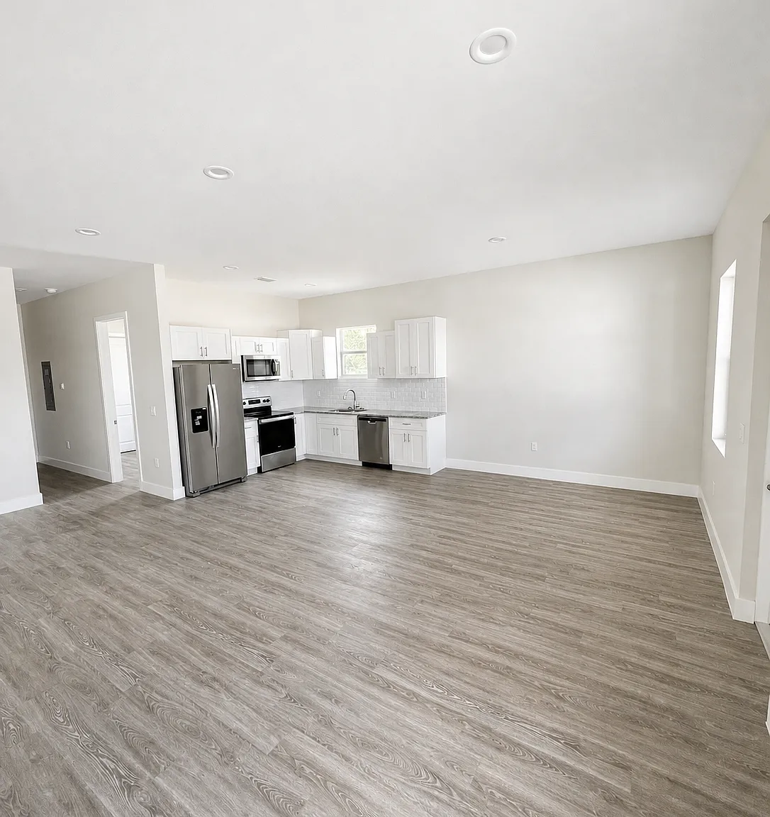 3 bed, 1500 sqft, $1,700 — Photo 3