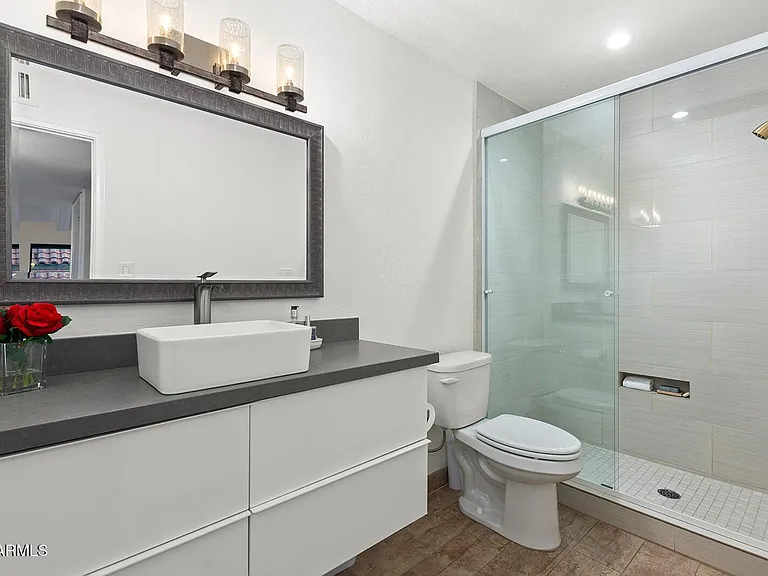 5822 N Scottsdale Rd — Photo 22