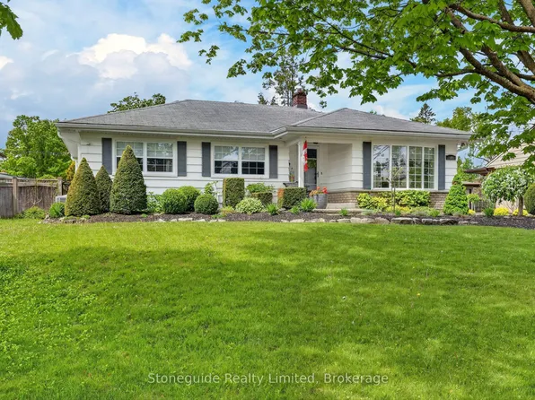 1491 Windermere Ave, Peterborough, ON K9J 6T1