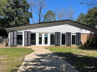 1701 Stuart Ave, Albany, GA 31707