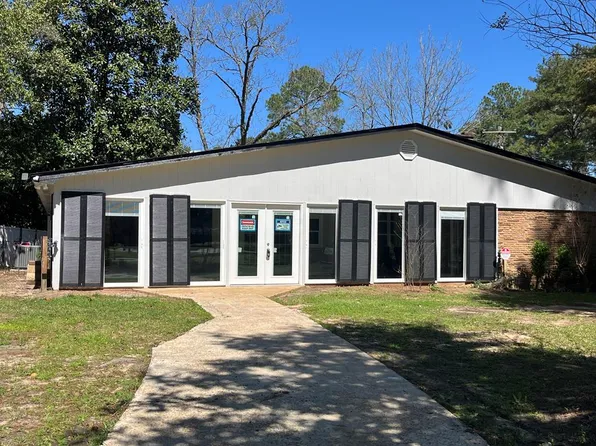 1701 Stuart Ave, Albany, GA 31707