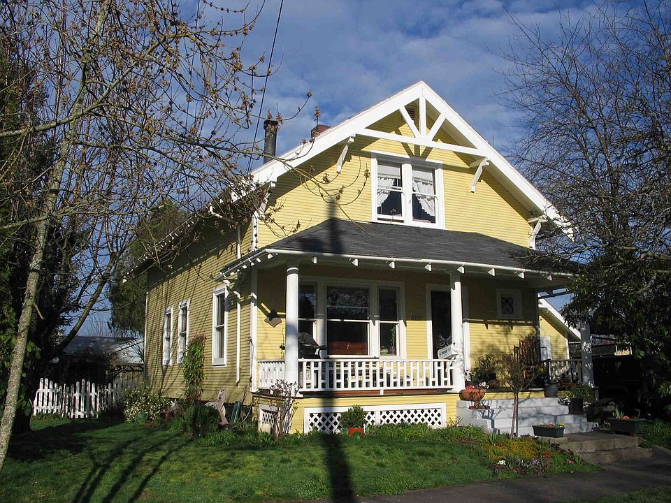 1913 Roseway Craftsman
